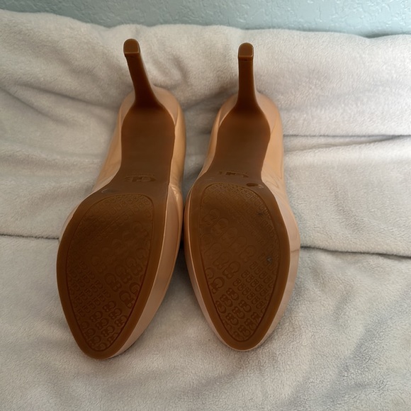 Pink Gianni Bini heals. - Picture 6 of 8